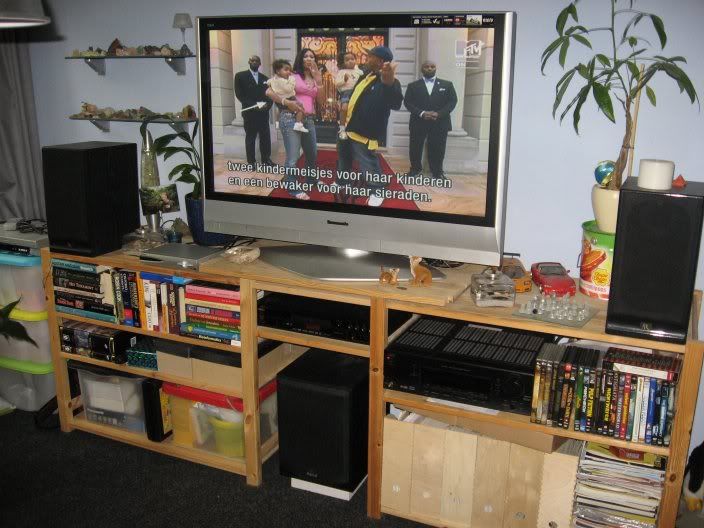 http://i40.photobucket.com/albums/e201/Andromedanevel/HTsetupfront.jpg http://i40.photobucket.com/albums/e201/Andromedanevel/HTsetupfront.jpg
