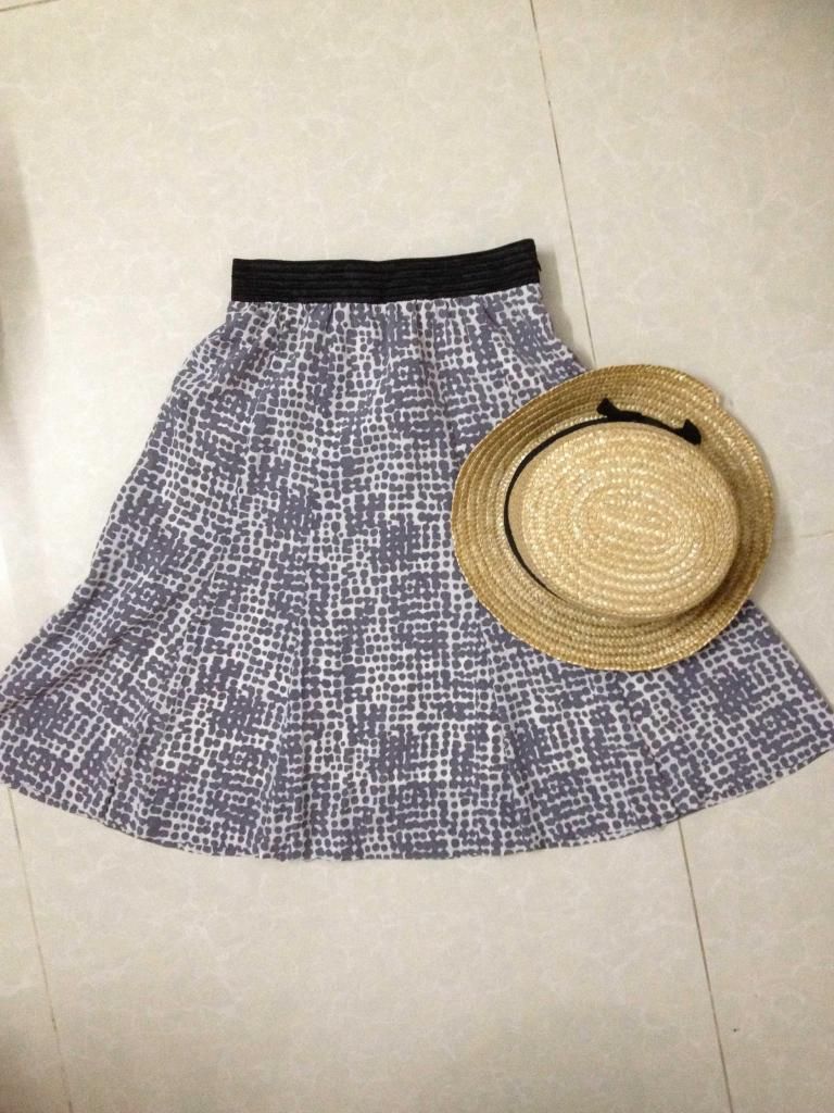 Thanh lý gấp đầm váy quần áo - 5