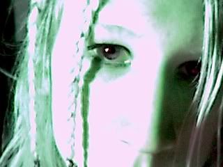 <img:http://i40.photobucket.com/albums/e206/neferoth/GreenEye.jpg>