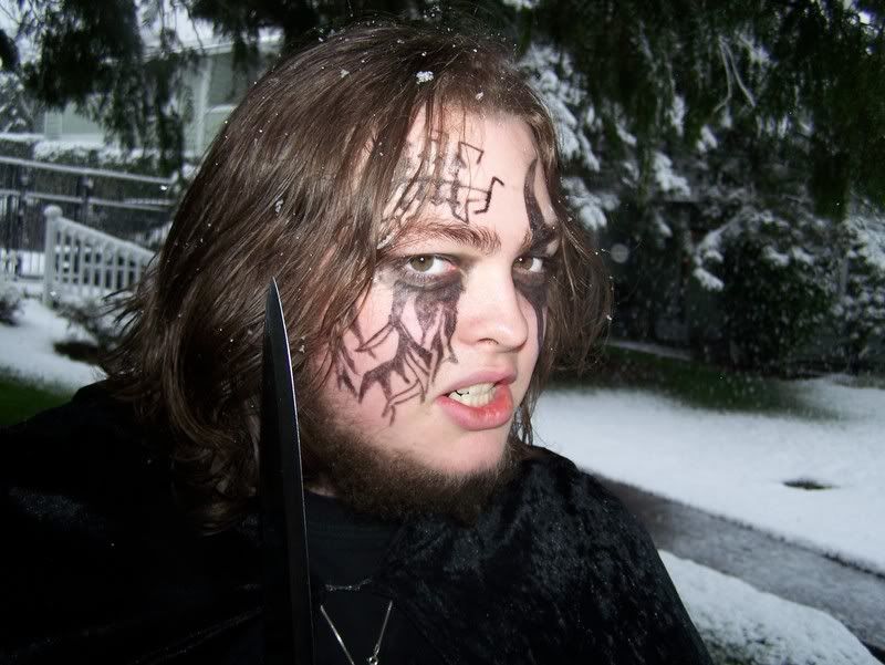 <img:http://i40.photobucket.com/albums/e206/neferoth/Shaun-Happy-Snow004.jpg>