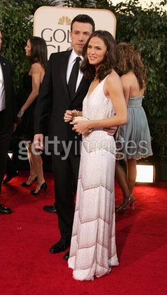 jennifer garner was glowing i loved her hair and her shoes the color of