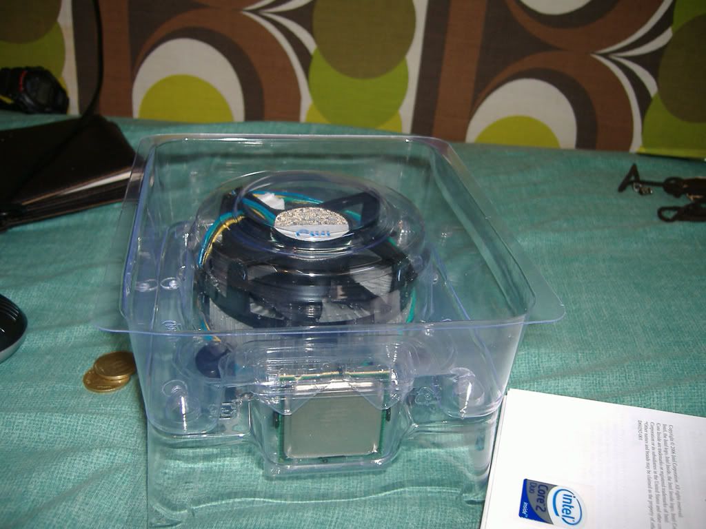 E6400wStockCooler.jpg