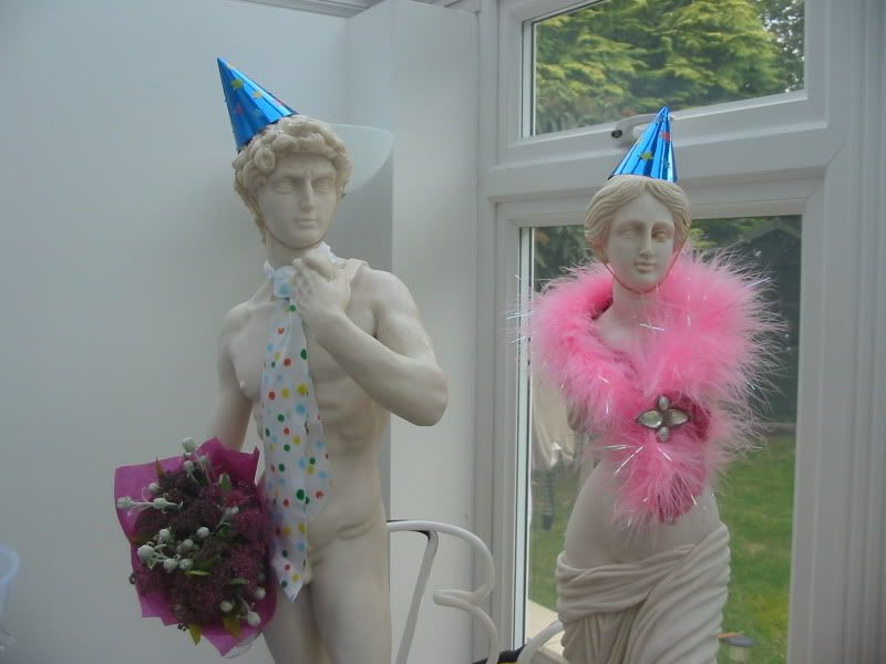 david and venus ready to party
