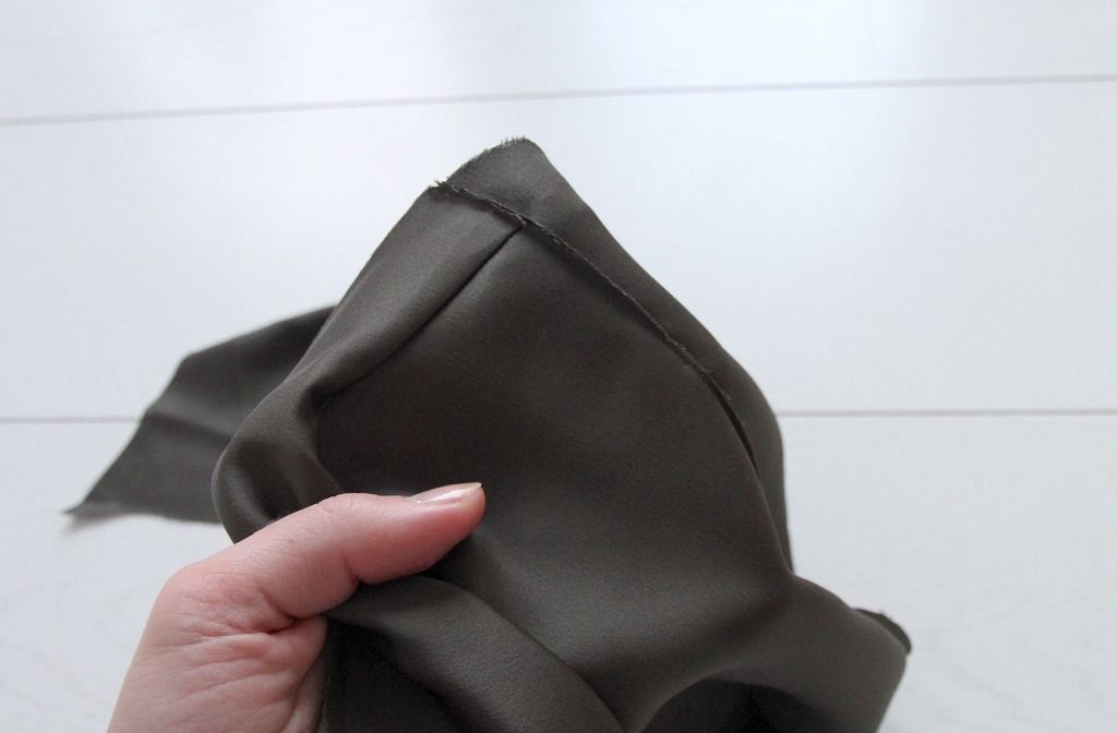 photo 4 Sew and cut excess_zpssr3pt8jt.jpg