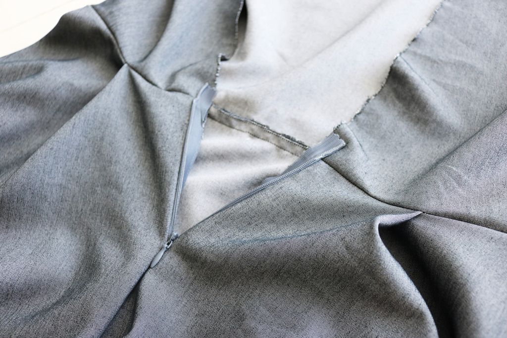 photo 12 Zipper installed_zpsnsvnodtx.jpg