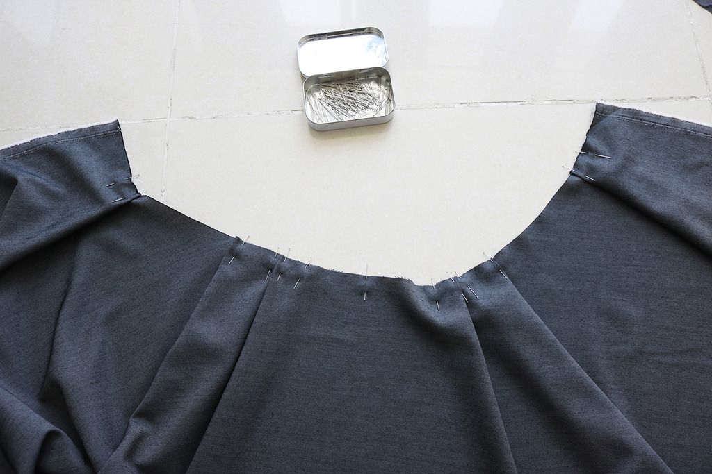 photo 2 Pin pleats_zpsaepkua7o.jpg
