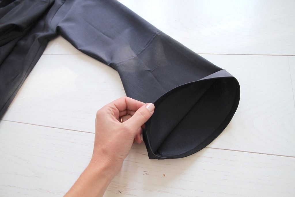 photo 10 Bias-bound sleeve_zpswjtjvdno.jpg