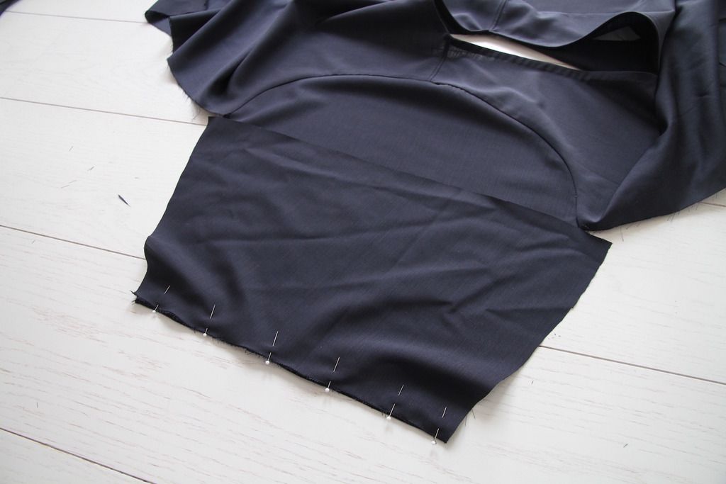 photo 7 Bell sleeves pinned_zps6as2tpuq.jpg