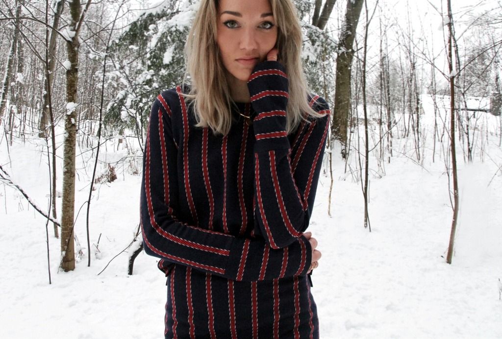 photo DIYStripedTopAndSkirt4_zps2pzxokdb.jpg