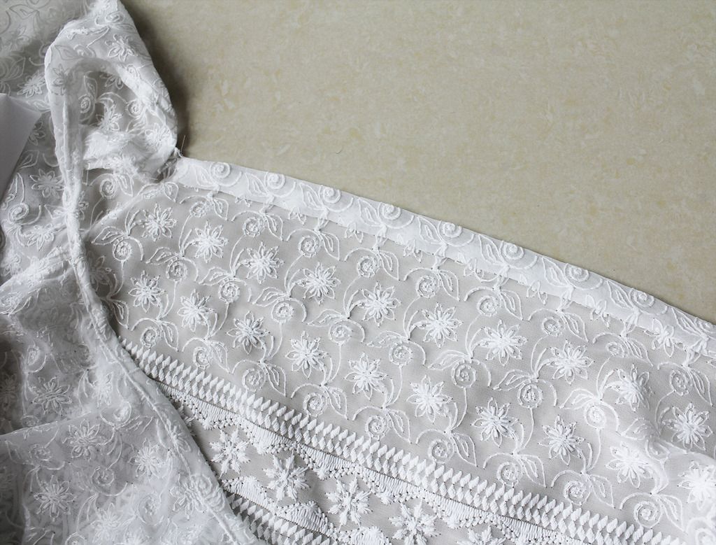 photo 18 Fold sewn on ruffle sides for elastic_zps9fyztz0a.jpg
