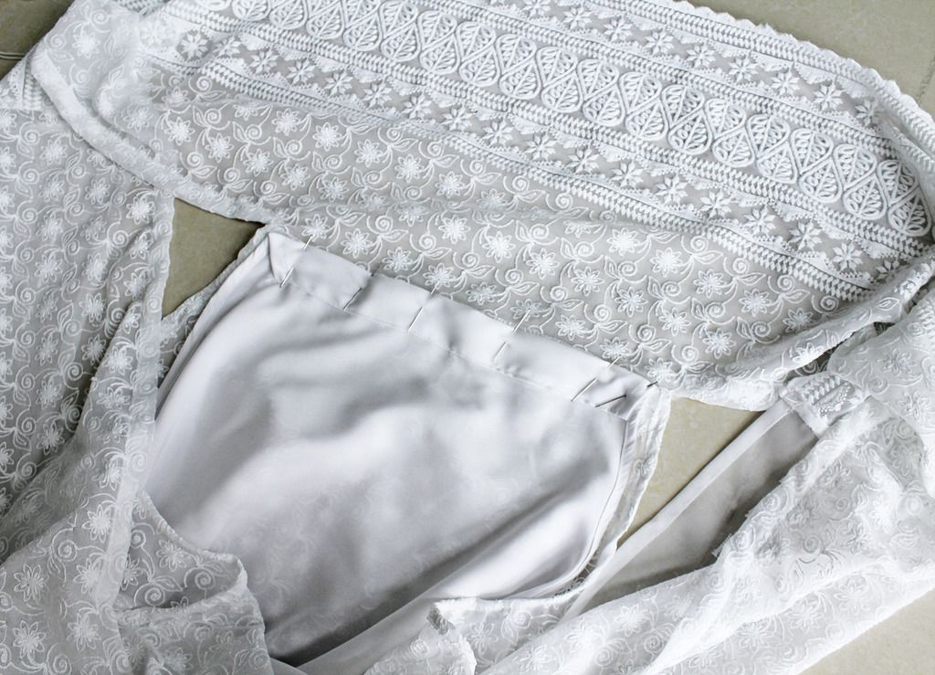 photo 19 Lining pinned to ruffle seam_zpsvg5gyfxp.jpg