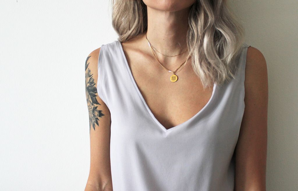 photo BiasBoundVNeckDIY_zpsh00mavjn.jpg