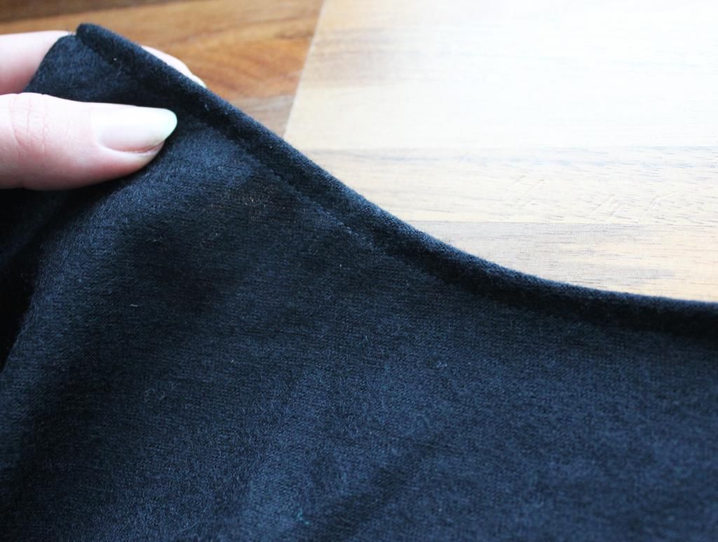 photo 8sewnneckline_zpsd53c33ce.jpg