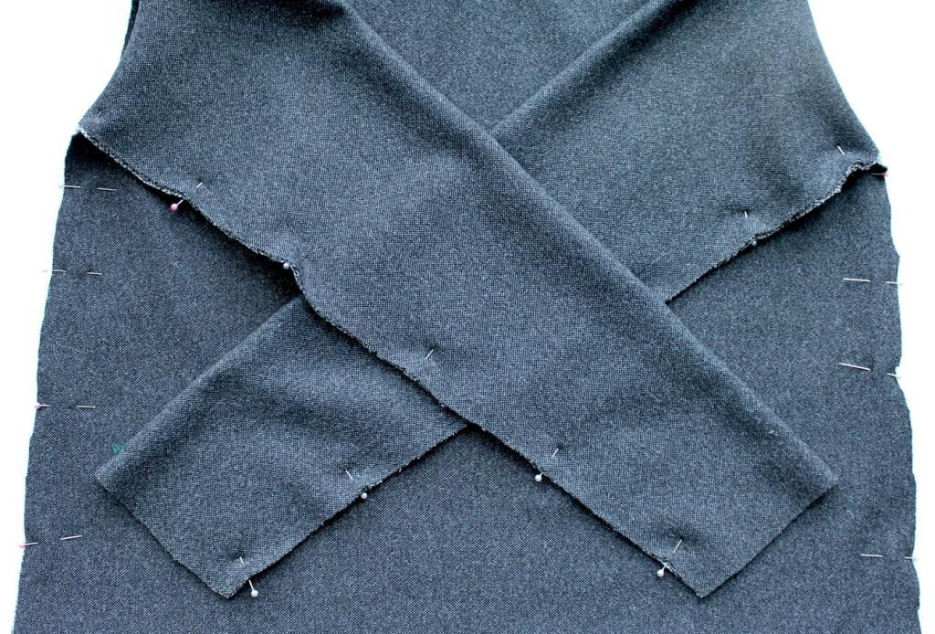 photo 9Pinsideseams_zpsa4a97736.jpg