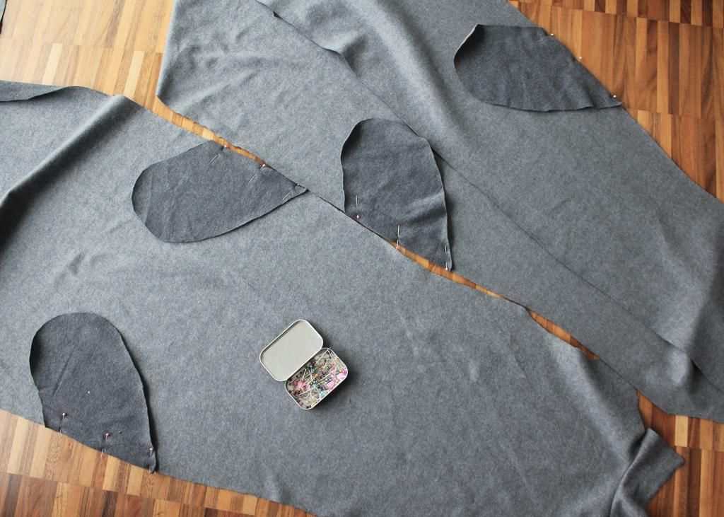 photo 4 Pin pockets to sides_zpspugjszgx.jpg