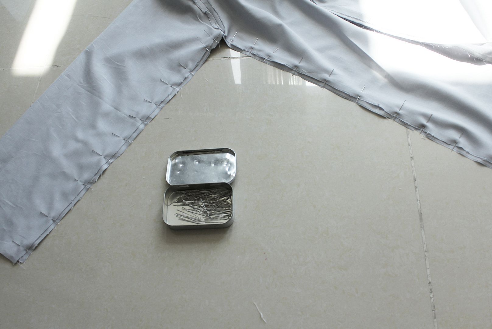 photo 17 Pin sides and sleeve underarm_zpsmyndtlug.jpg