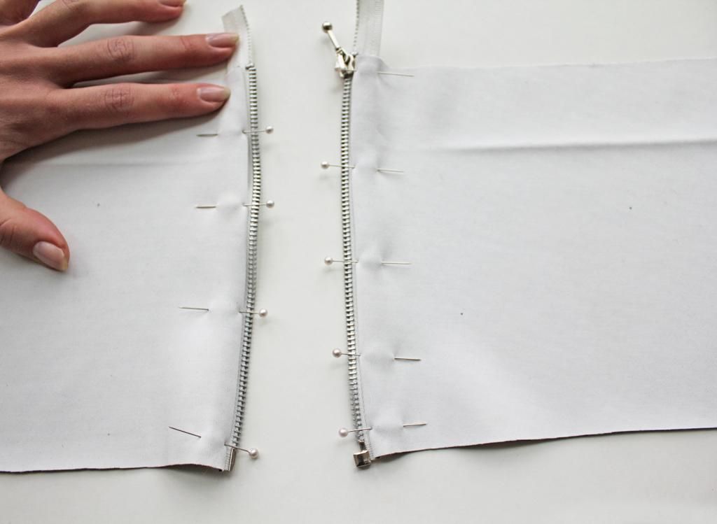 photo 8pinnedzipper_zps6de3d762.jpg