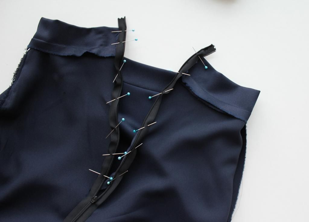 photo 11pinzipper_zps045579a0.jpg