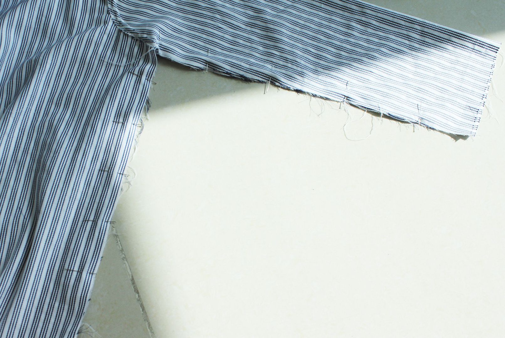 photo 6.3 Pin under sleeve and side_zpsfz3juxcf.jpg