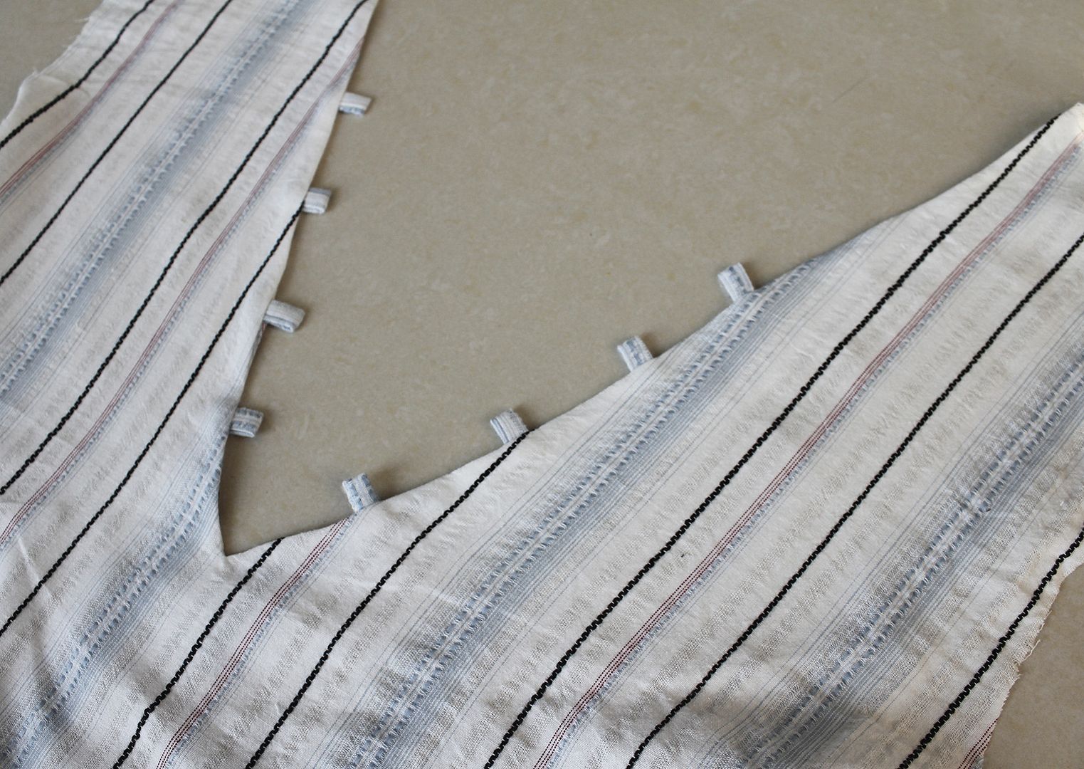 photo 6 Neckline done_zpsexttt6tp.jpg