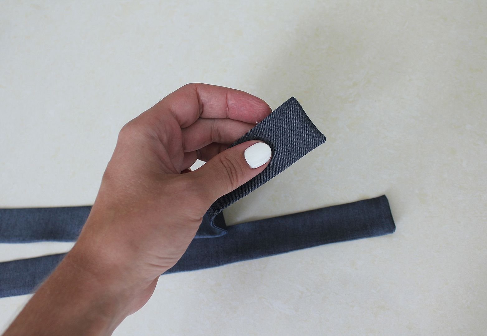 photo 13.1 Press and hand sew to finish_zpsb2f6ioeq.jpg