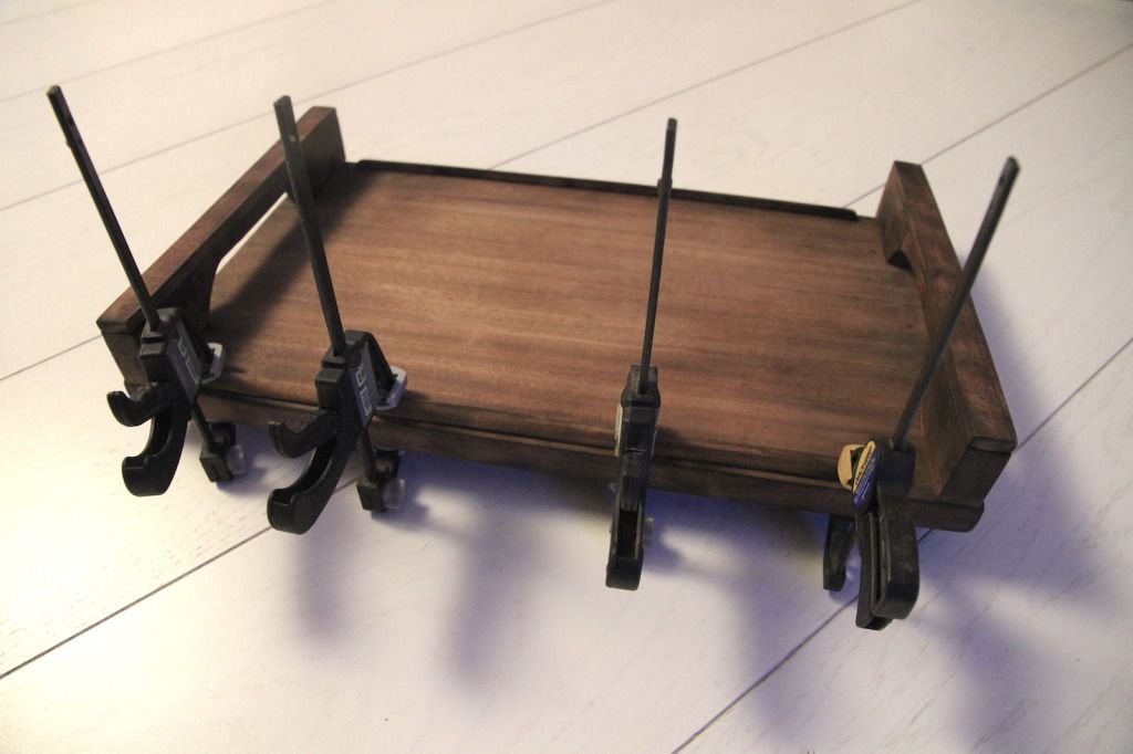 photo 9 Clamped side piece_zpsqo3pbgoc.jpg