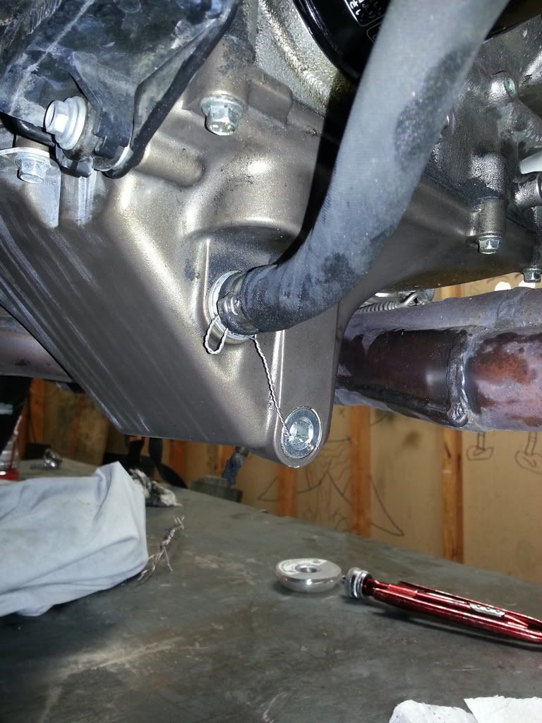 RSV4 drain plug for safety wiring??