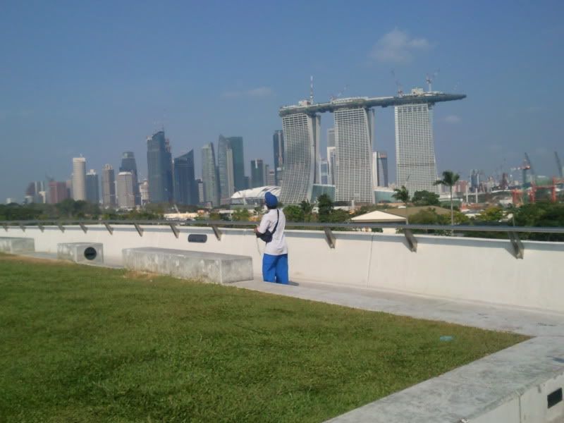 Marina Bay kite flying