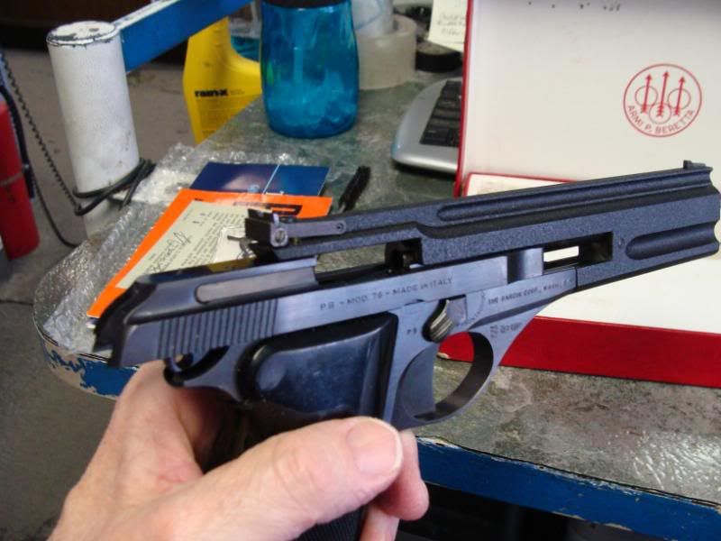 beretta76006.jpg