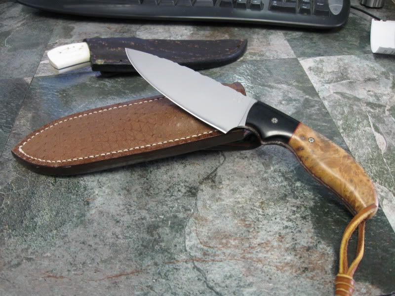 customknives001.jpg