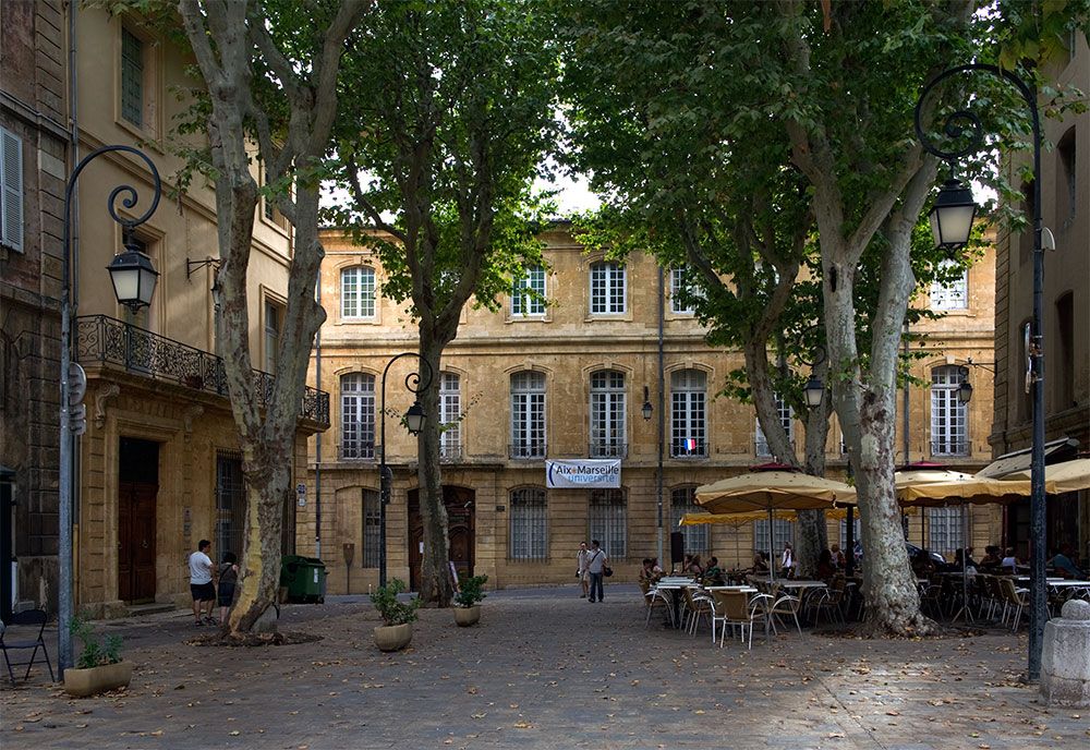 Aix-en-Provence - большая разница с Марселем Photobucket