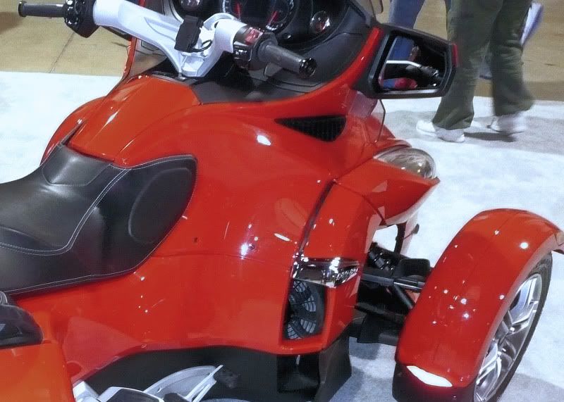 Spyder013-5.jpg