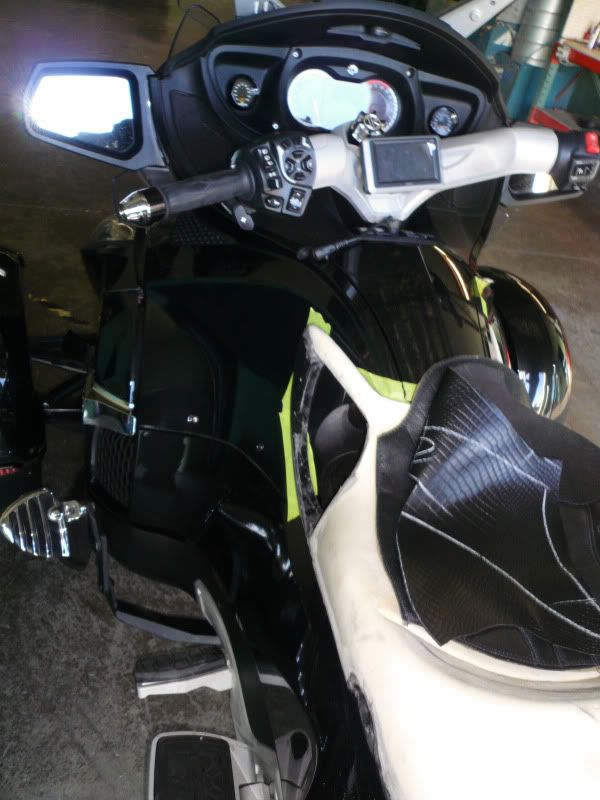 SpyderCorbin-seat020.jpg