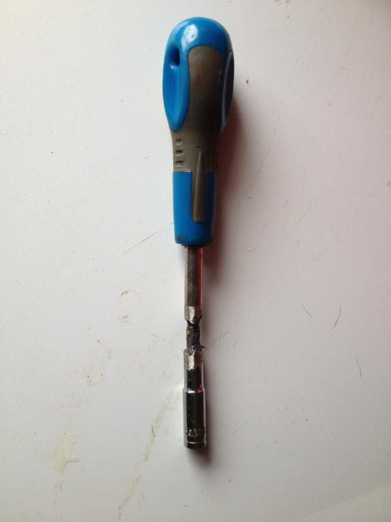 Antivandal Handcuff Key dimensions... Boat Equipment Canal World