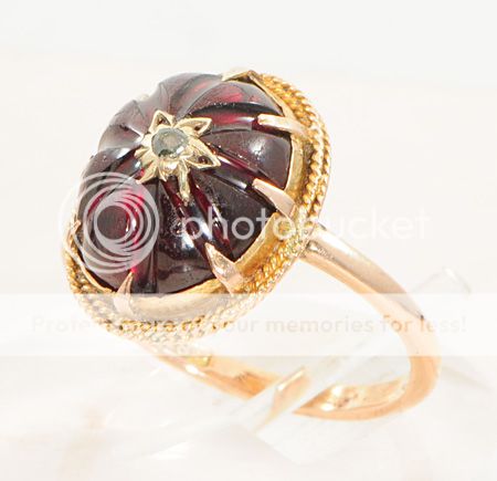 Victorian 18 Ct Gold Garnet Diamond Ring Sz P1/2 or 7 3/4 c1870  