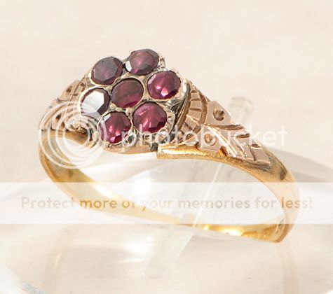 Victorian 22 Ct Gold Garnet Flower Ring Size S or 9 1/4 1859  