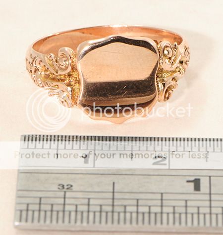   in 9 carat rose ring, dating to the Edwardian period, hallmarked 1914