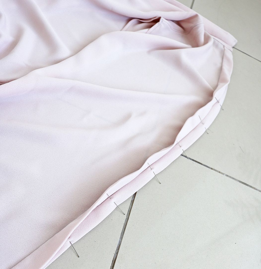 photo 44 Mark button holes_zps85dg0ko9.jpg