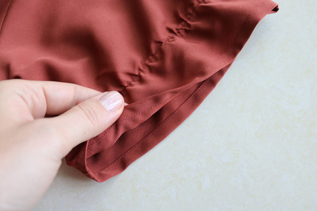 photo 22 Sleeves hemmed_zpsr2zbqwrm.jpg