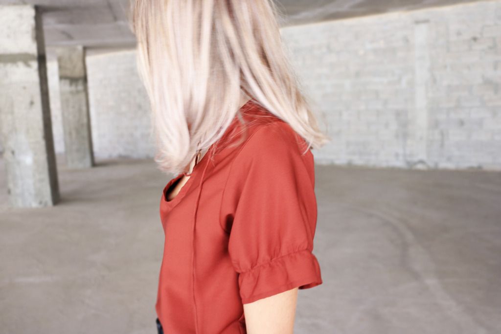 photo DIYElasticatedSleeveTop3_zpss6fzwbxt.jpg