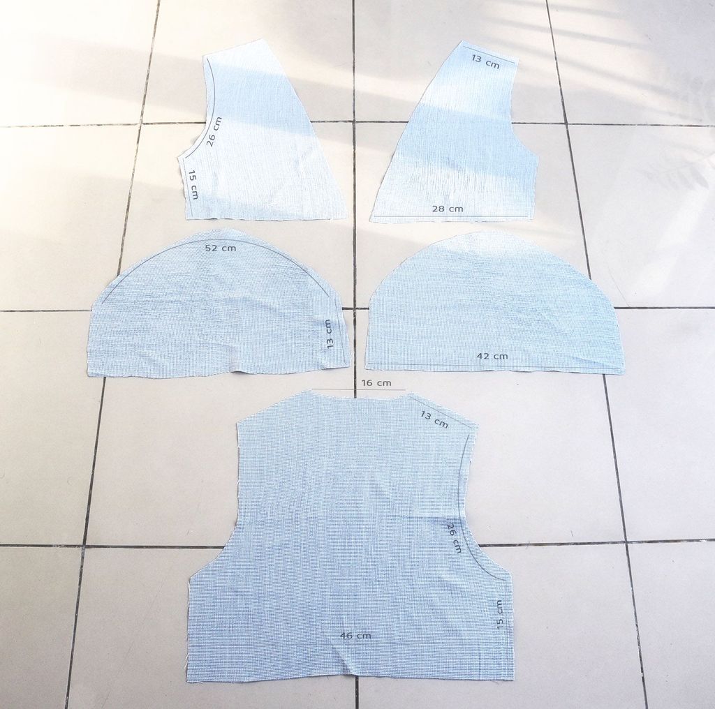 photo 3 Top pieces cut_zpsrltrfn6u.jpg