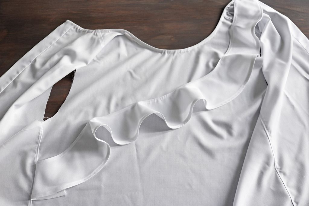 photo 18 Ruffle position_zpsdqskeqyw.jpg