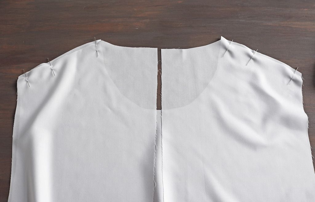 photo 2 Pinned shoulders_zps9dobiesm.jpg