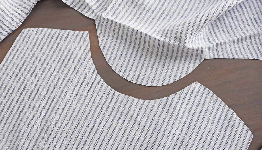 photo 3 Neckline cut_zps3allatf3.jpg