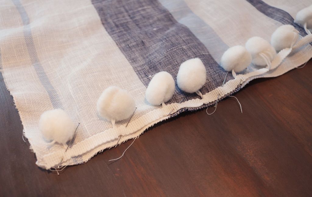 photo 2 Pin pompom_zpsirl8ieeh.jpg