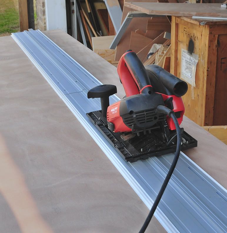 How to Make a Circular Saw Guide / Track Saw Guide - YouTube